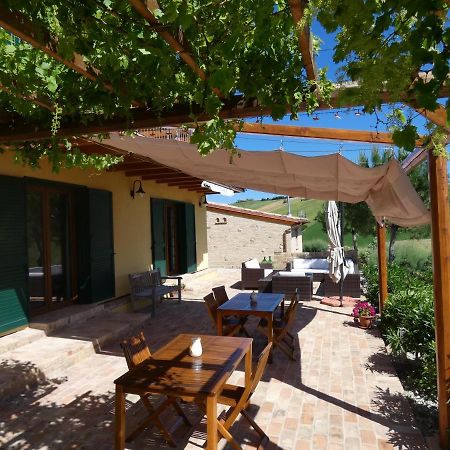 Il Frutteto Bed And Breakfast Ripattone Exteriör bild